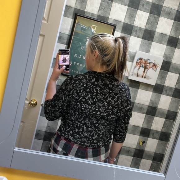 Blouse - Picture 4 of 4